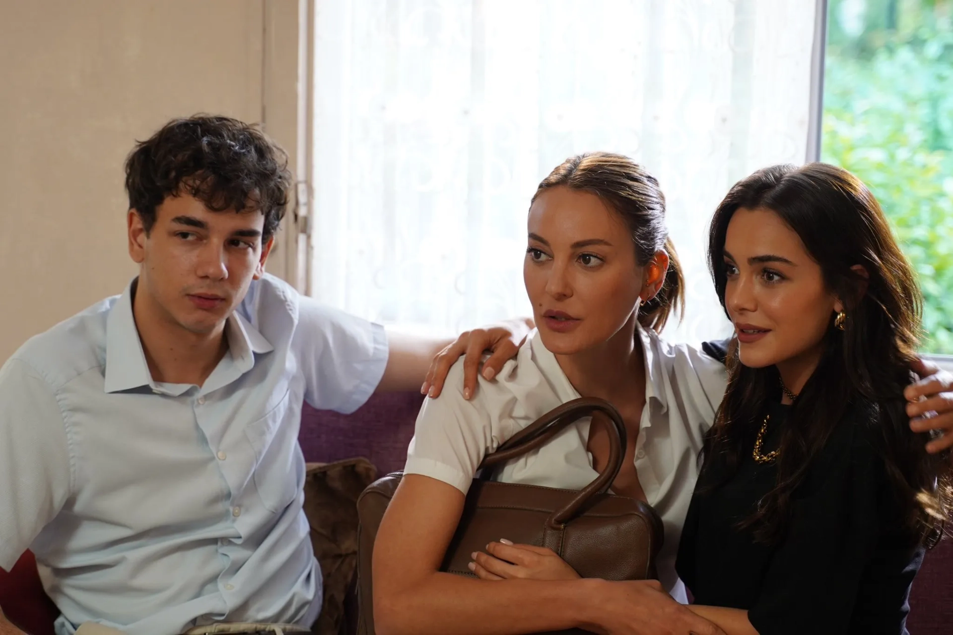 Hafsanur Sancaktutan, Mine Kiliç, and Durukan Çelikkaya in If You Love (2023)