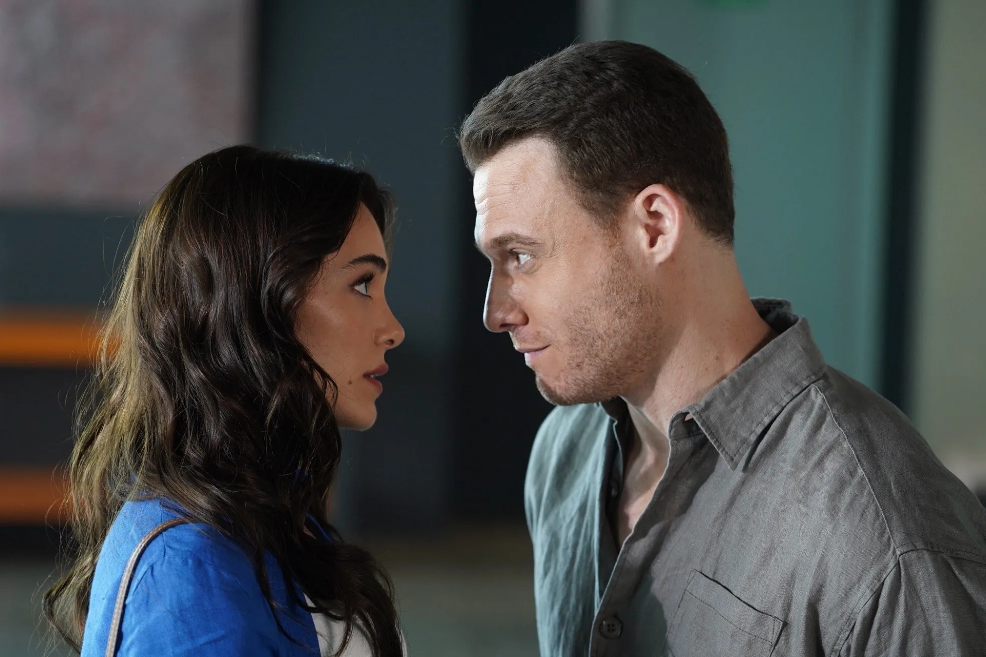 Hafsanur Sancaktutan and Kerem Bürsin in If You Love (2023)