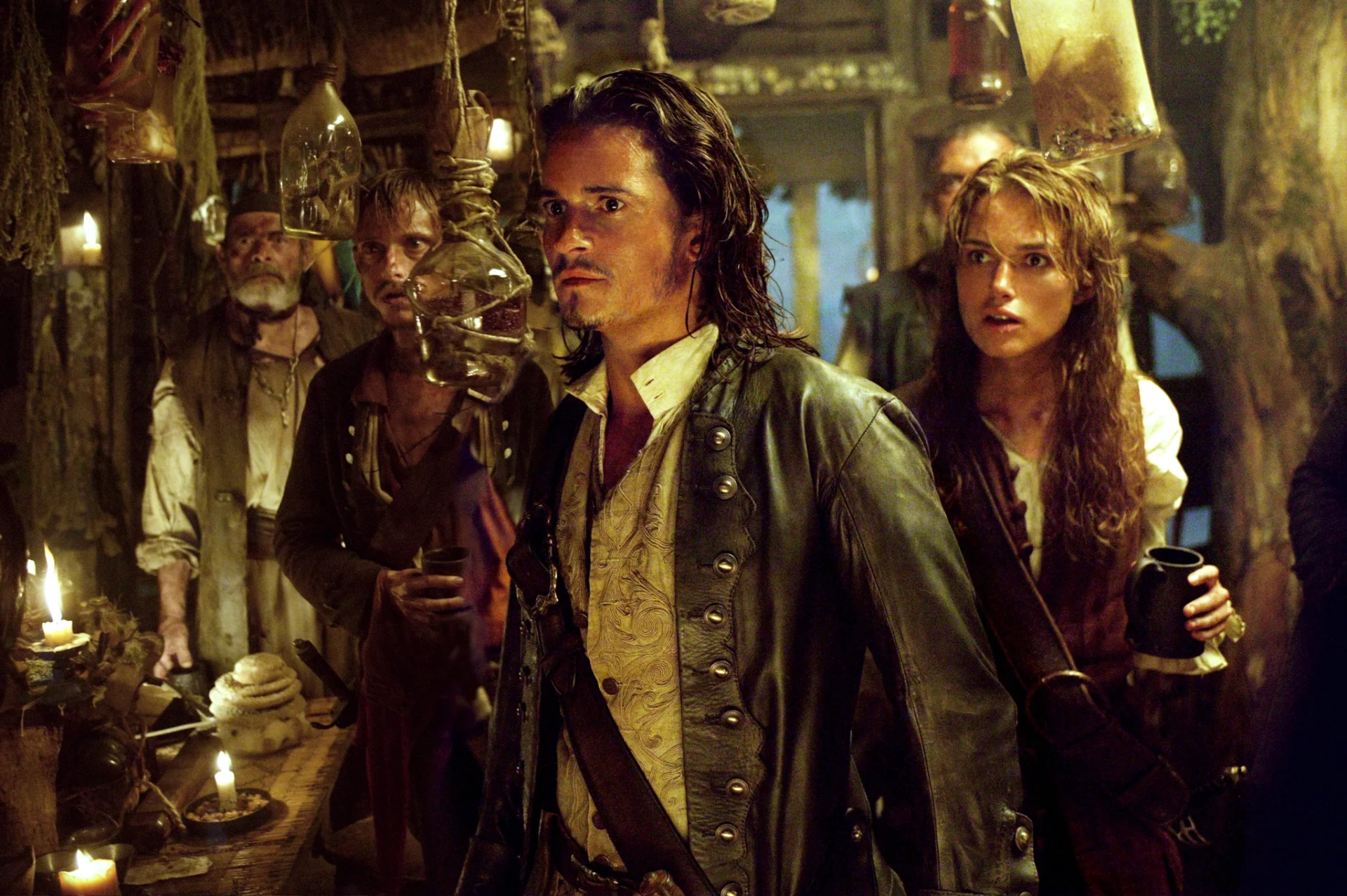 David Bailie, Orlando Bloom, Christopher S. Capp, Mackenzie Crook, Keira Knightley, and Kevin McNally in Pirates of the Caribbean: Dead Man's Chest (2006)