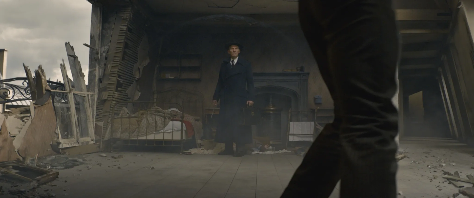 Ingvar Sigurdsson in Fantastic Beasts: The Crimes of Grindelwald (2018)