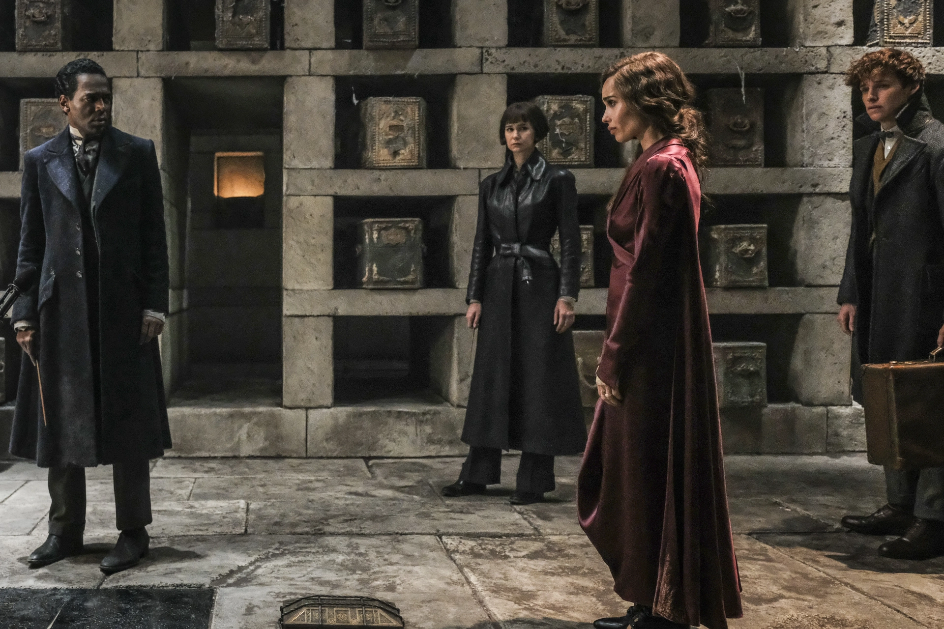 William Nadylam, Eddie Redmayne, Katherine Waterston, and Zoë Kravitz in Fantastic Beasts: The Crimes of Grindelwald (2018)