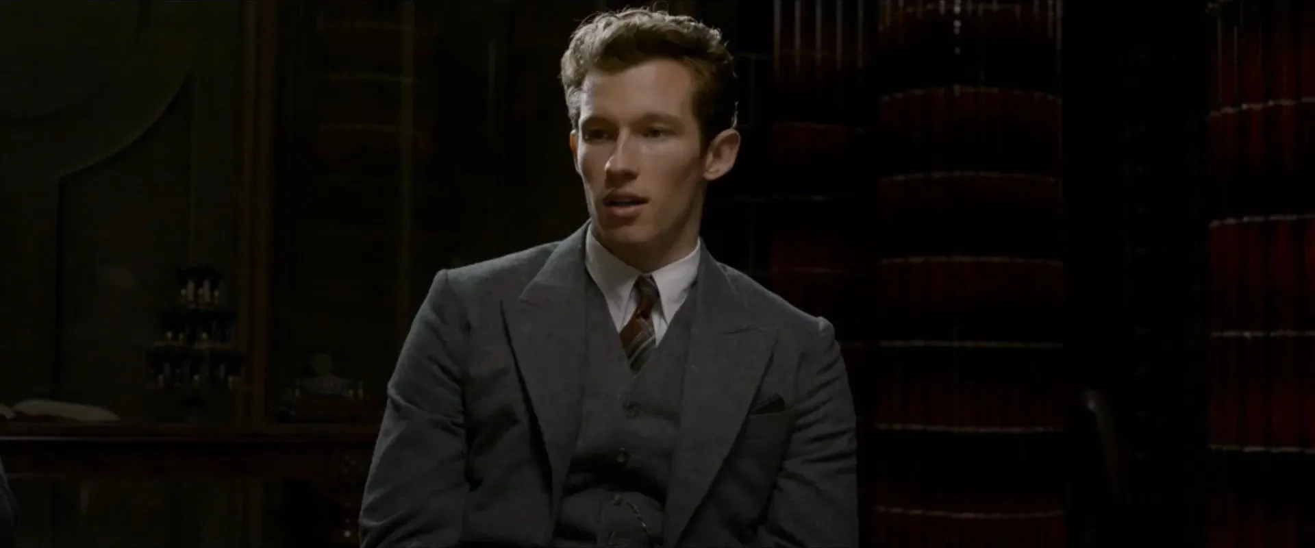 Callum Turner in Fantastic Beasts: The Crimes of Grindelwald (2018)