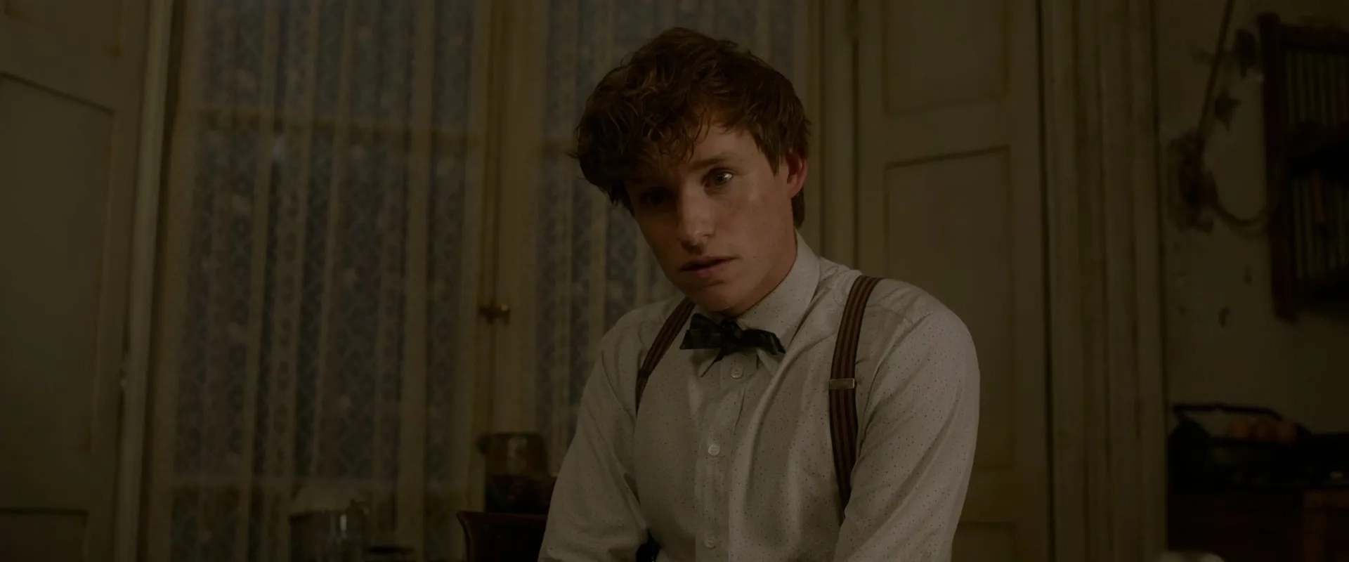 Eddie Redmayne in Fantastic Beasts: The Crimes of Grindelwald (2018)