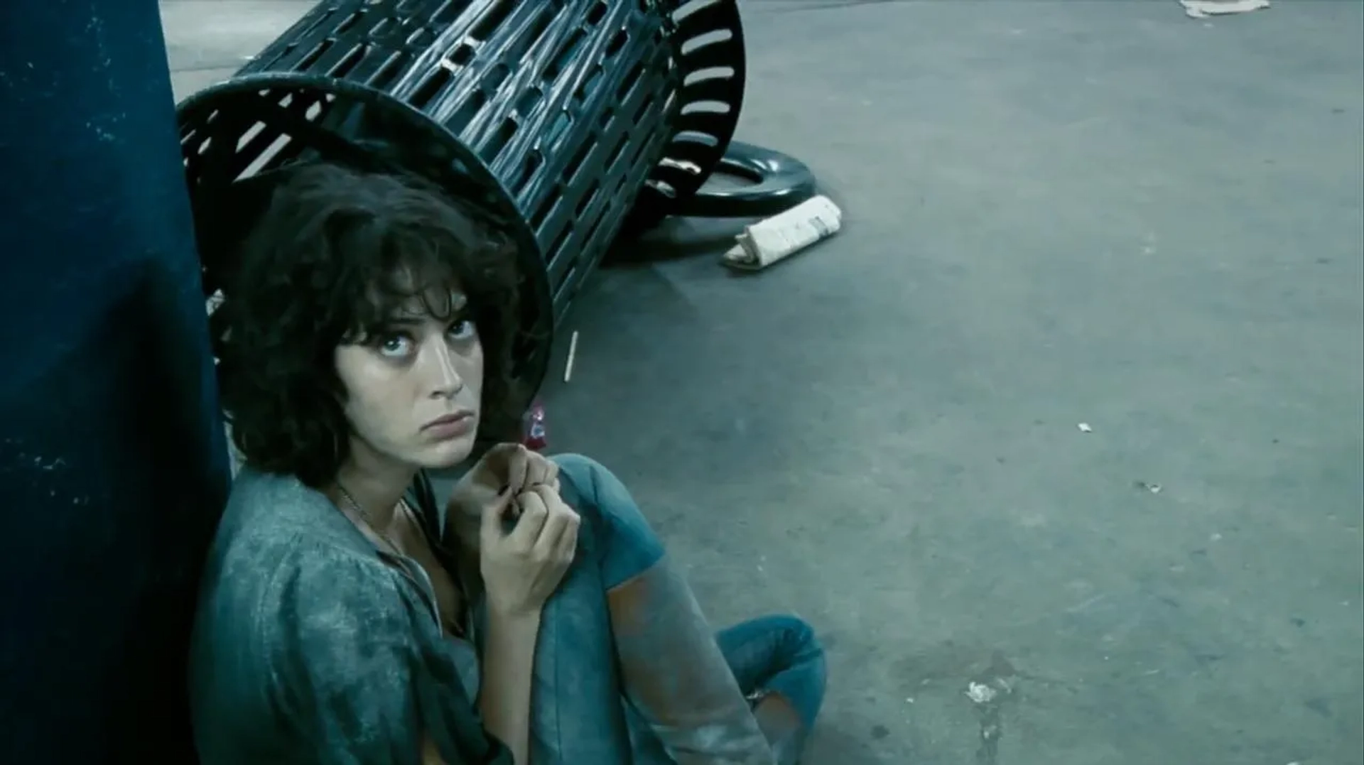 Lizzy Caplan in Cloverfield (2008)