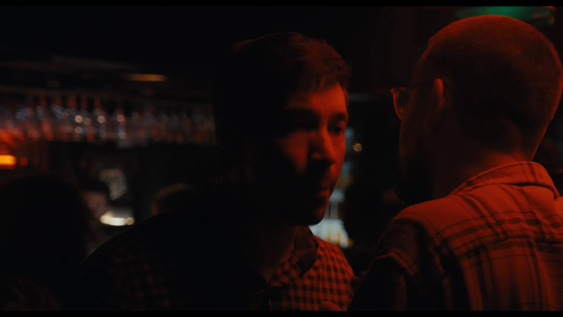 Justin Long and Zach Cregger in Barbarian (2022)