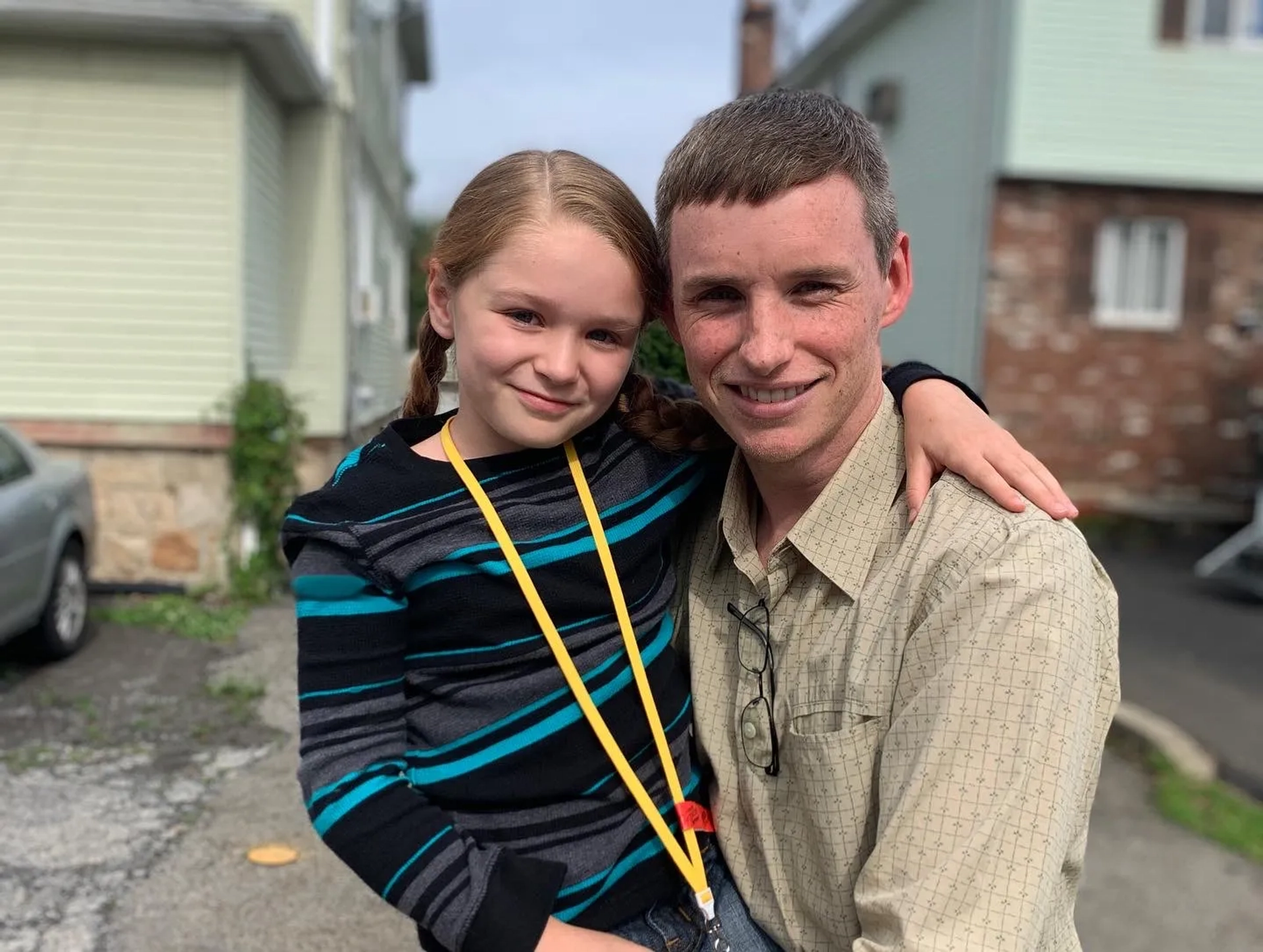 Alix West Lefler and Eddie Redmayne in The Good Nurse (2022)