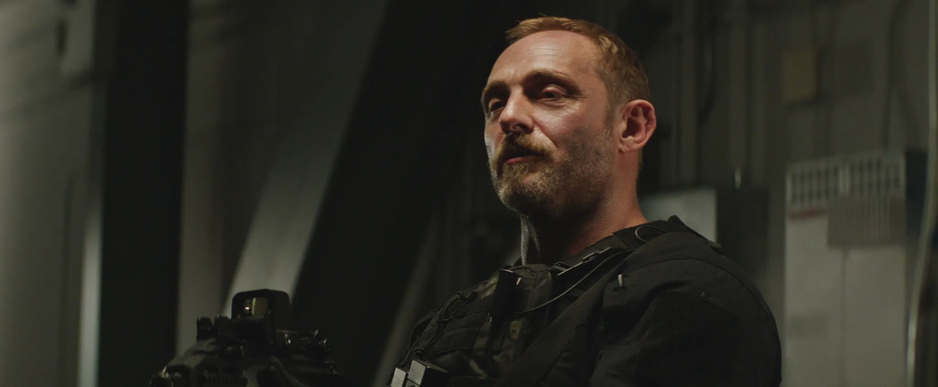 Roland Møller in Skyscraper (2018)