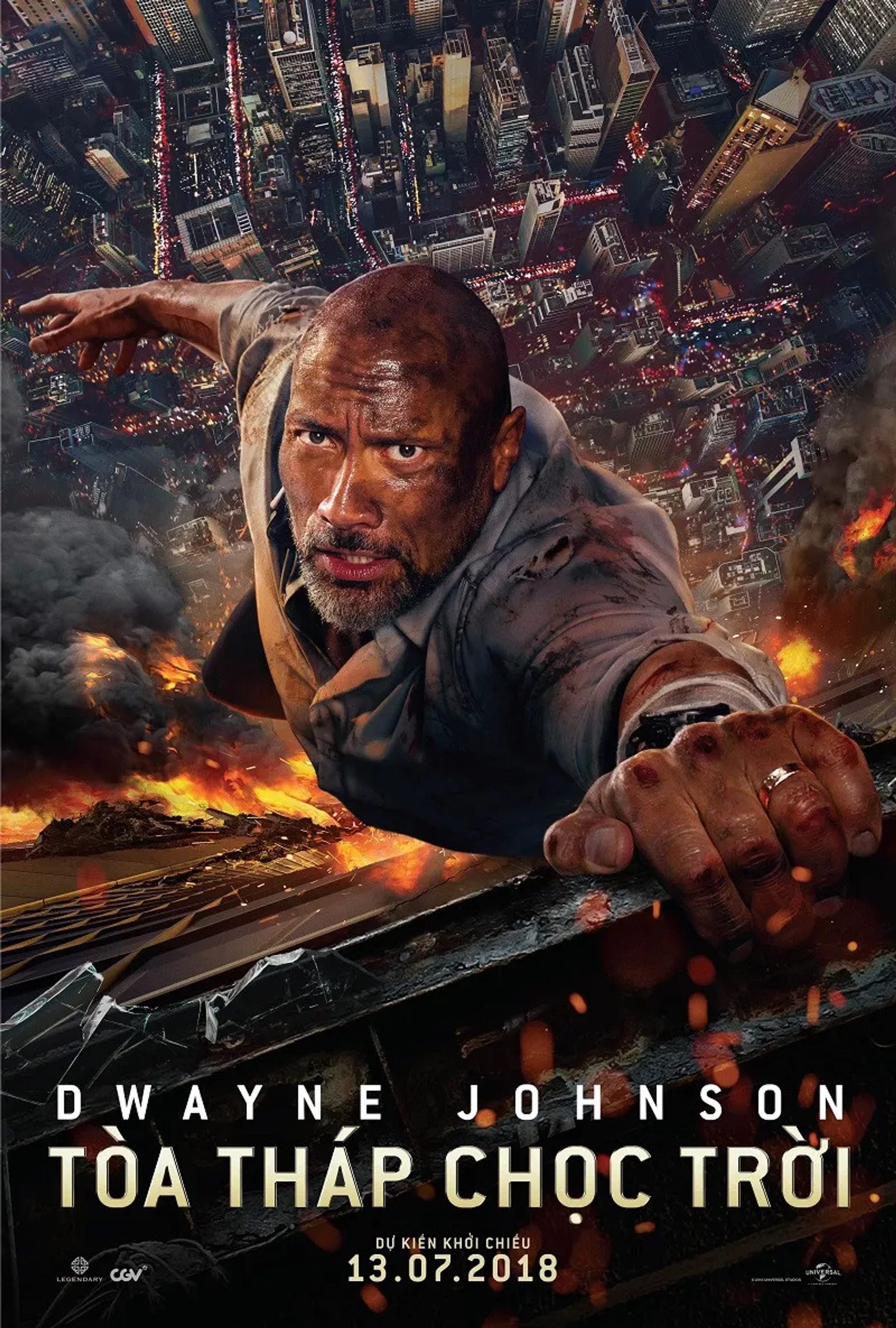 Dwayne Johnson in Skyscraper (2018)