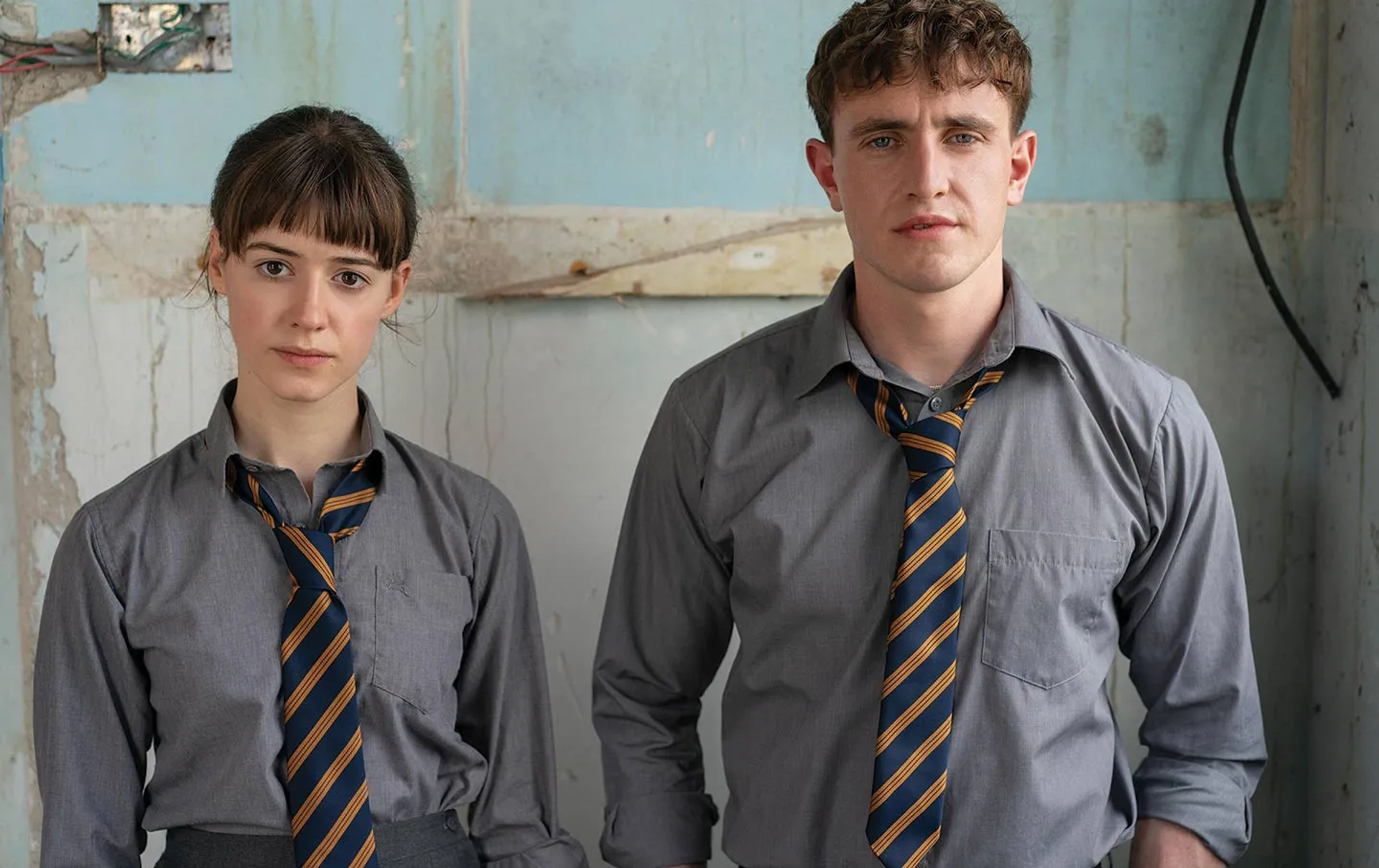Daisy Edgar-Jones and Paul Mescal in Normal People (2020)