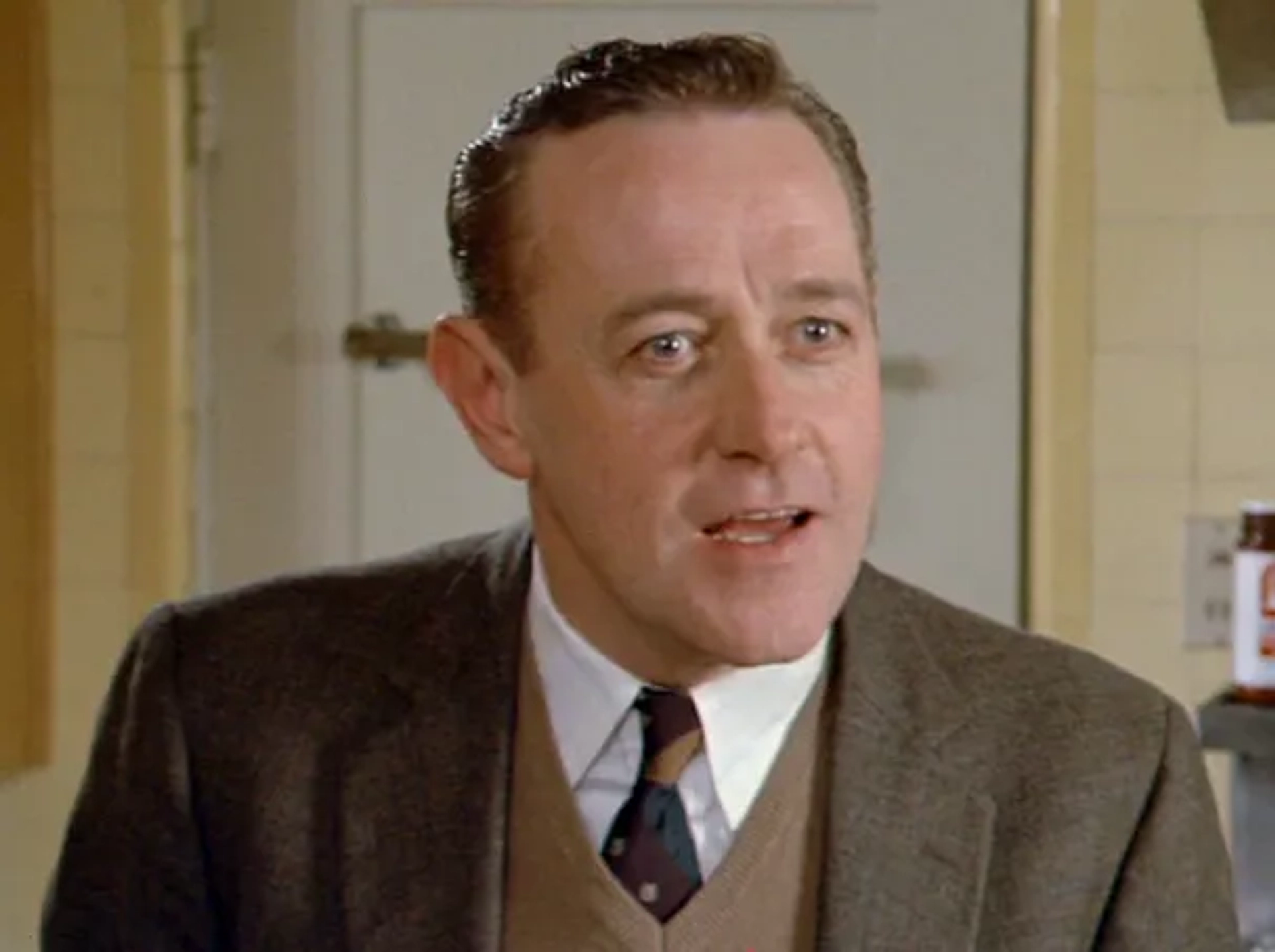 John Mahoney in Say Anything (1989)