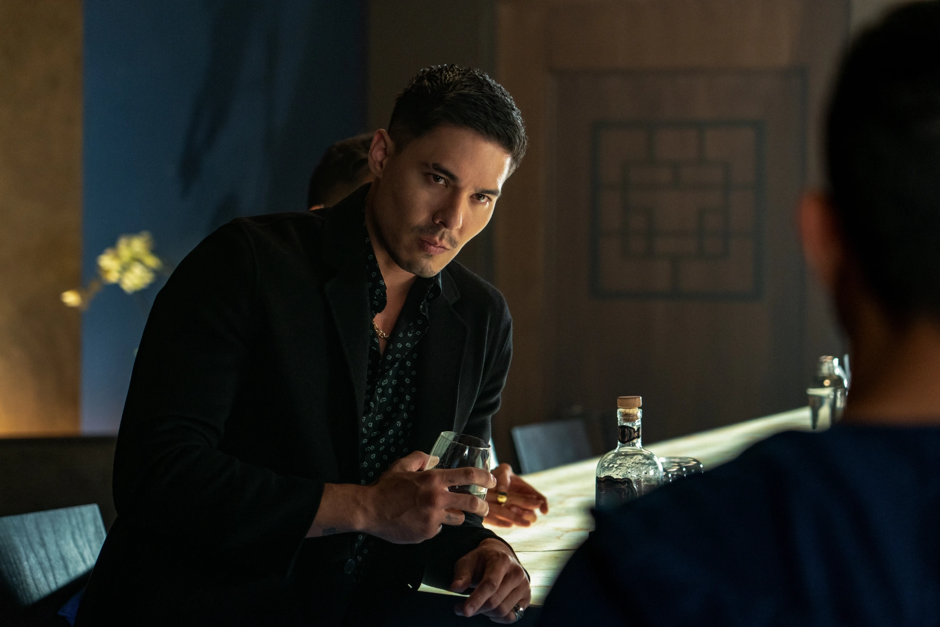 Lewis Tan as Lu Xin Lee in "Wu Assassins"