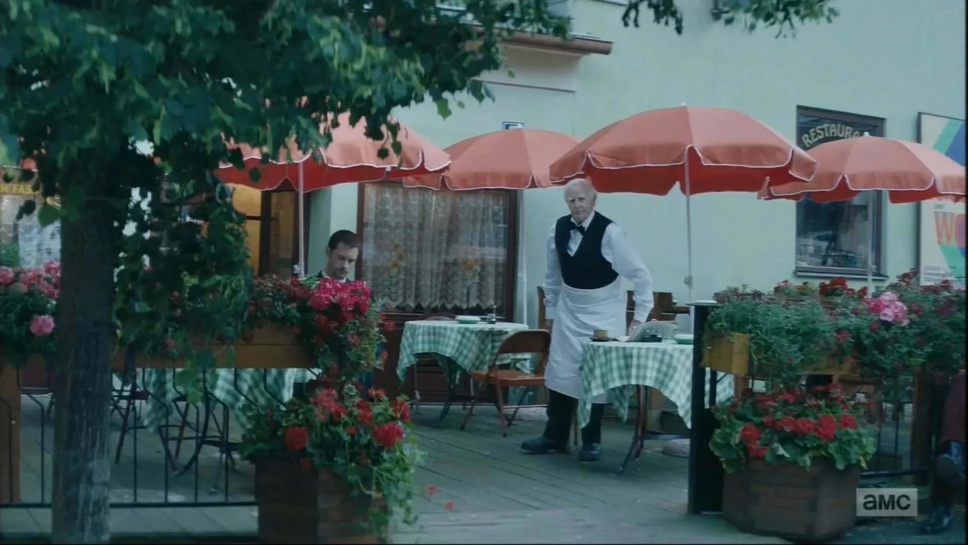 Alexander Skarsgård and John le Carré in The Little Drummer Girl (2018)