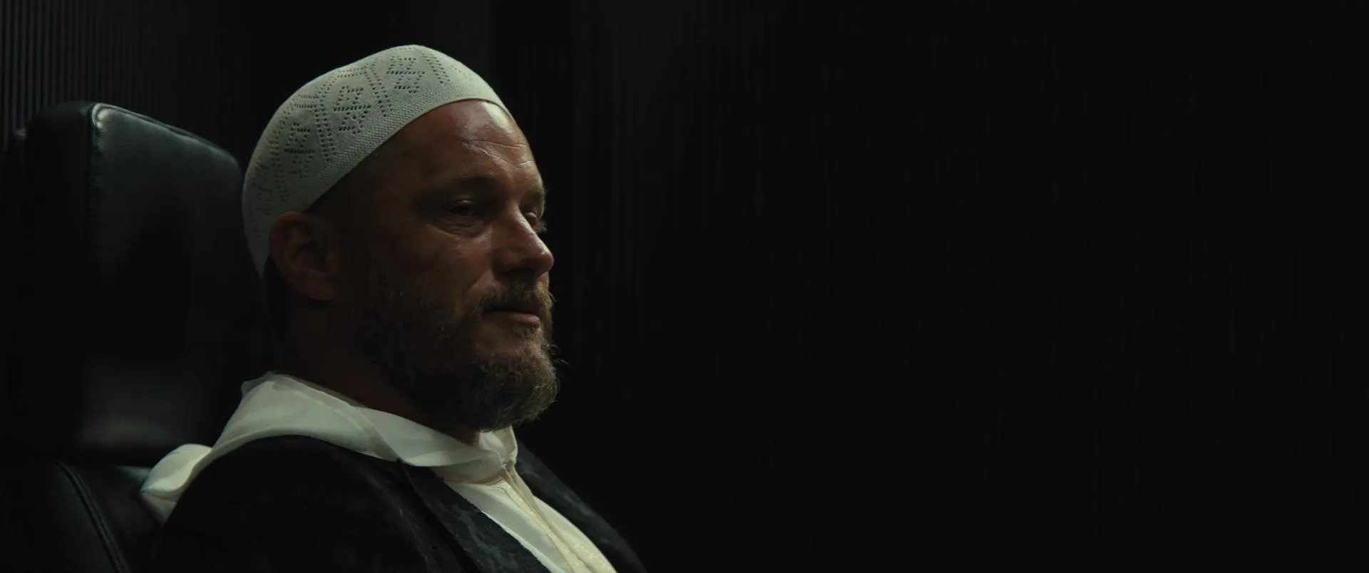 Travis Fimmel in Kandahar (2023)