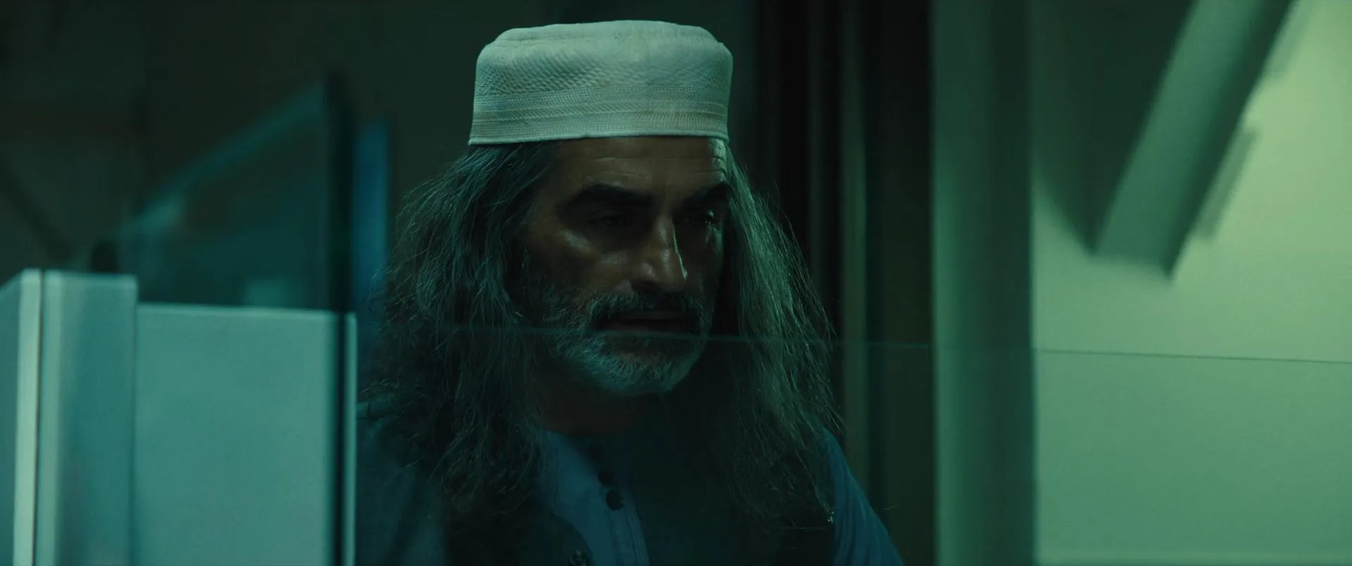 Navid Negahban in Kandahar (2023)