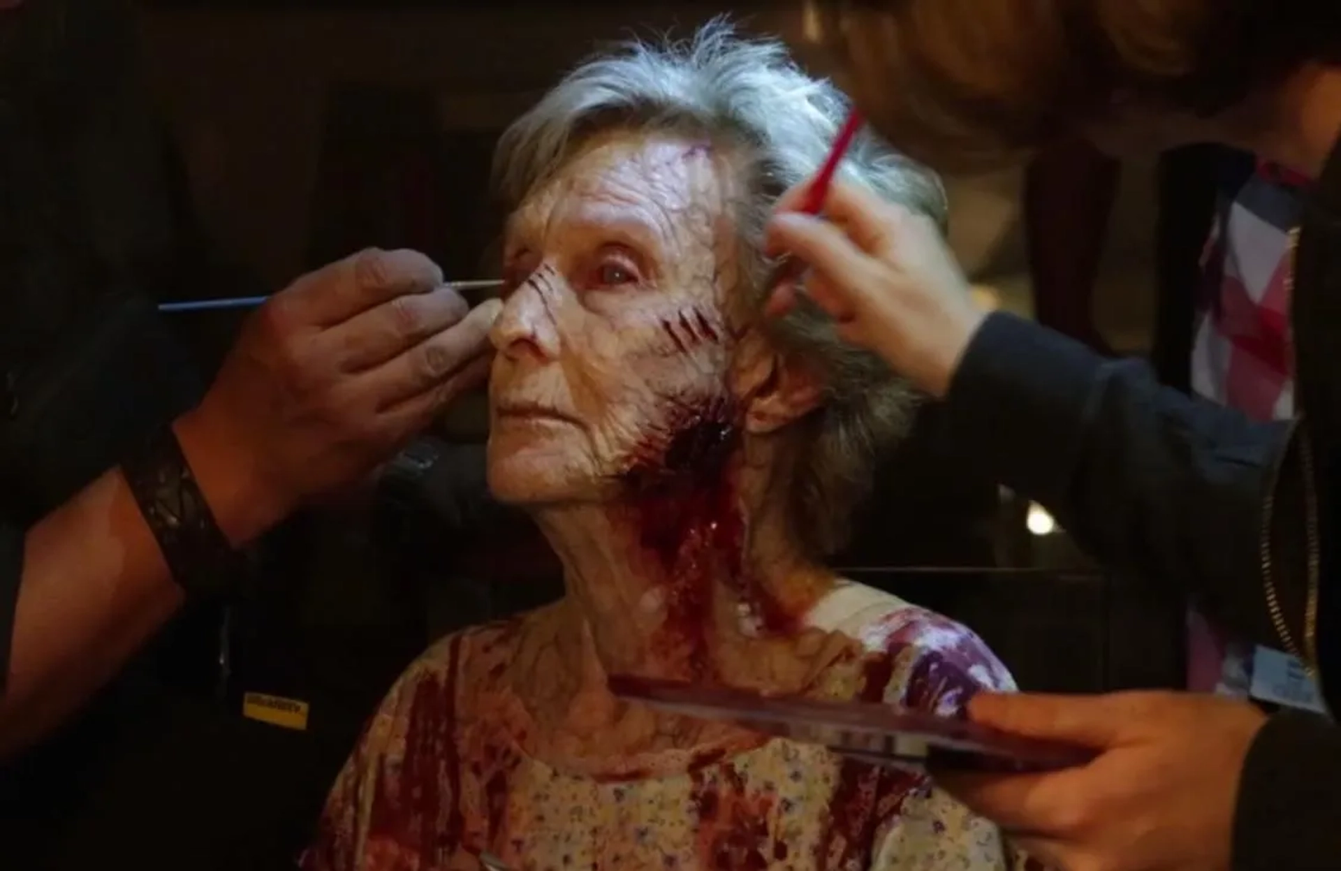 Cloris Leachman in Scouts Guide to the Zombie Apocalypse (2015)