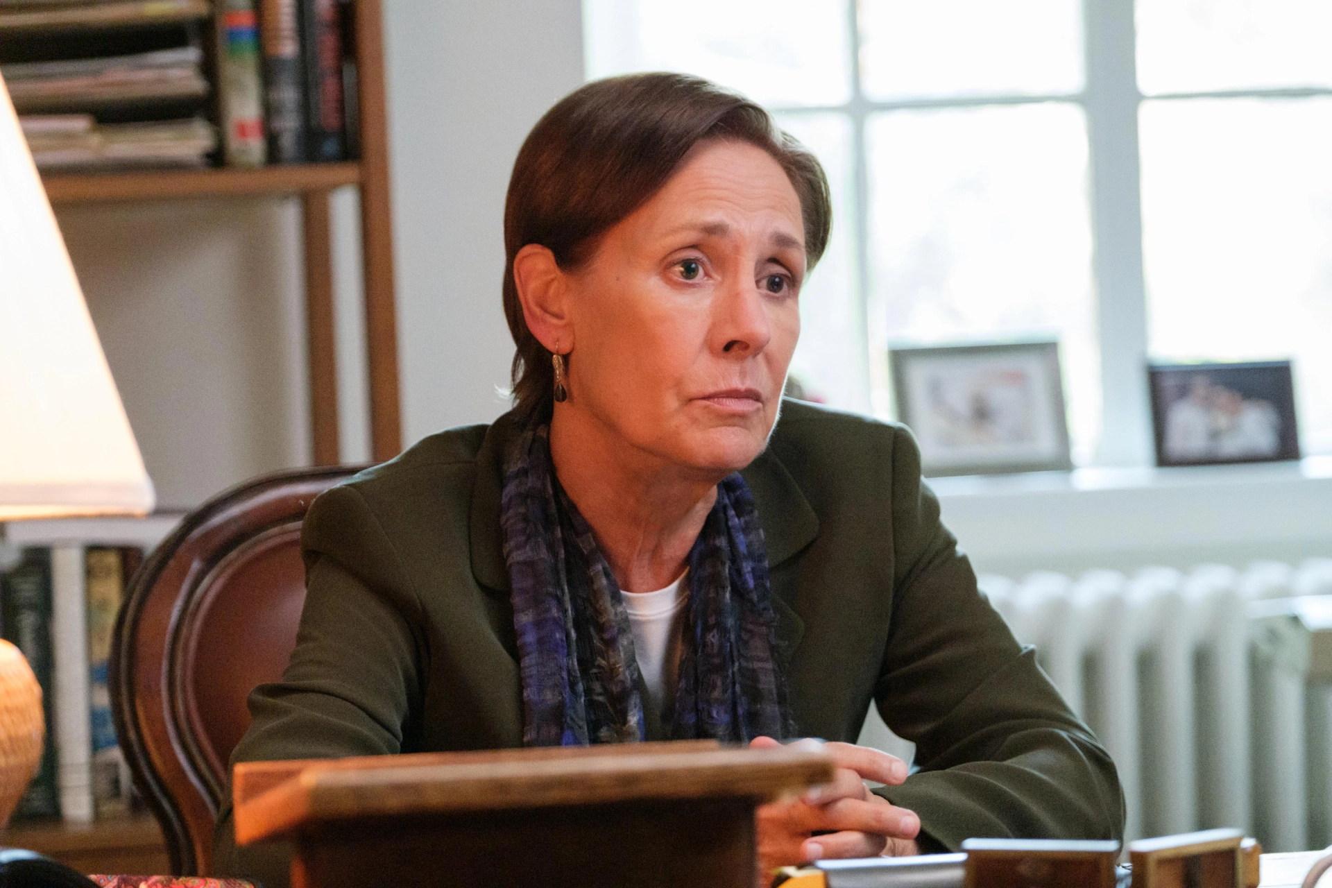 Laurie Metcalf in The Dropout (2022)