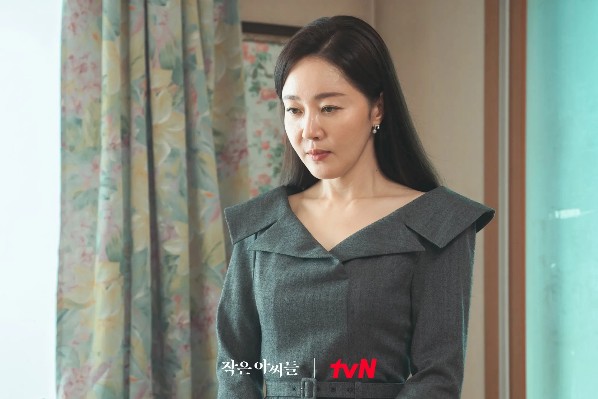 Uhm Ji-won in Little Women (2022)