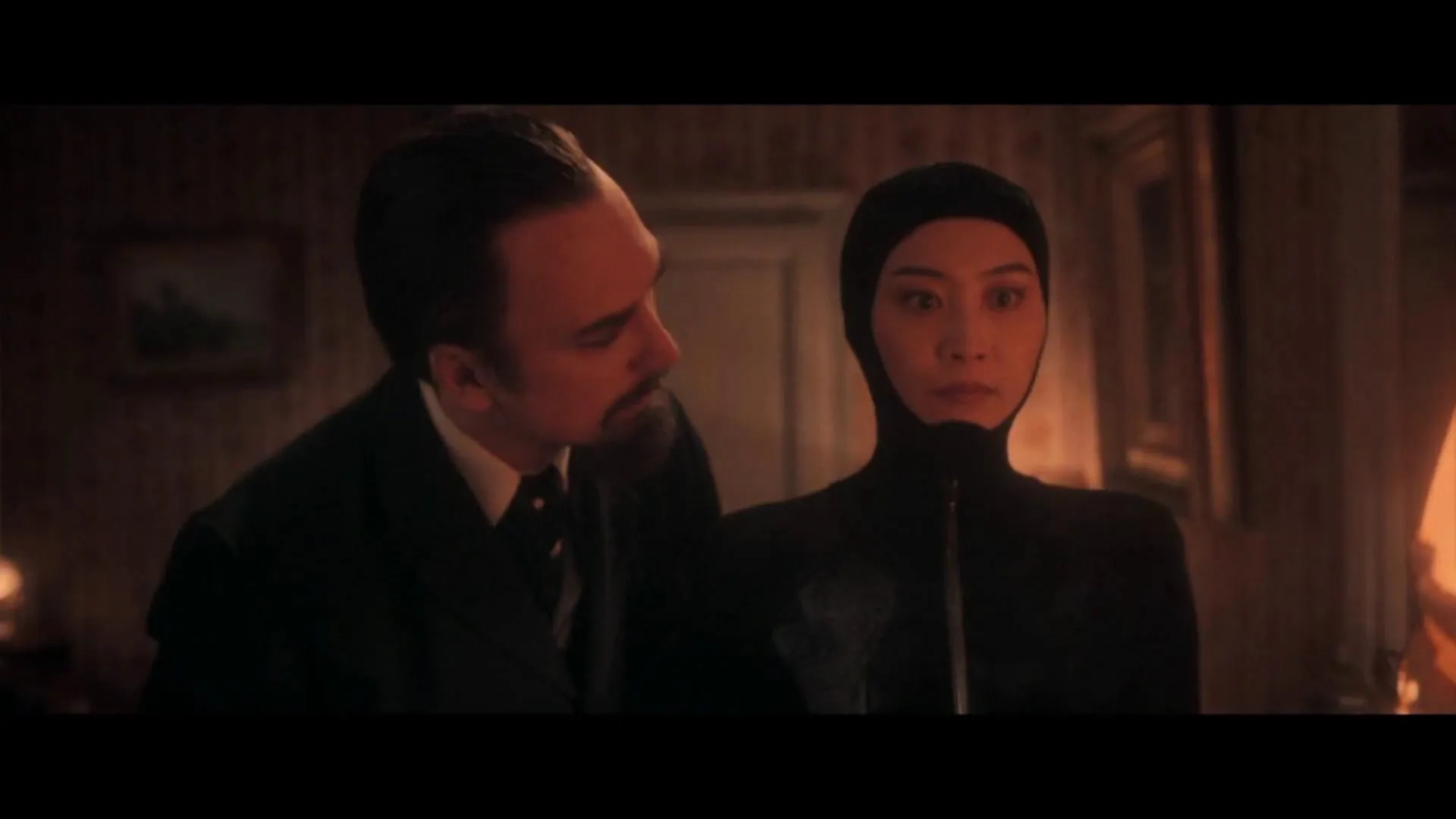 Lars Eidinger and Fala Chen in Irma Vep (2022)