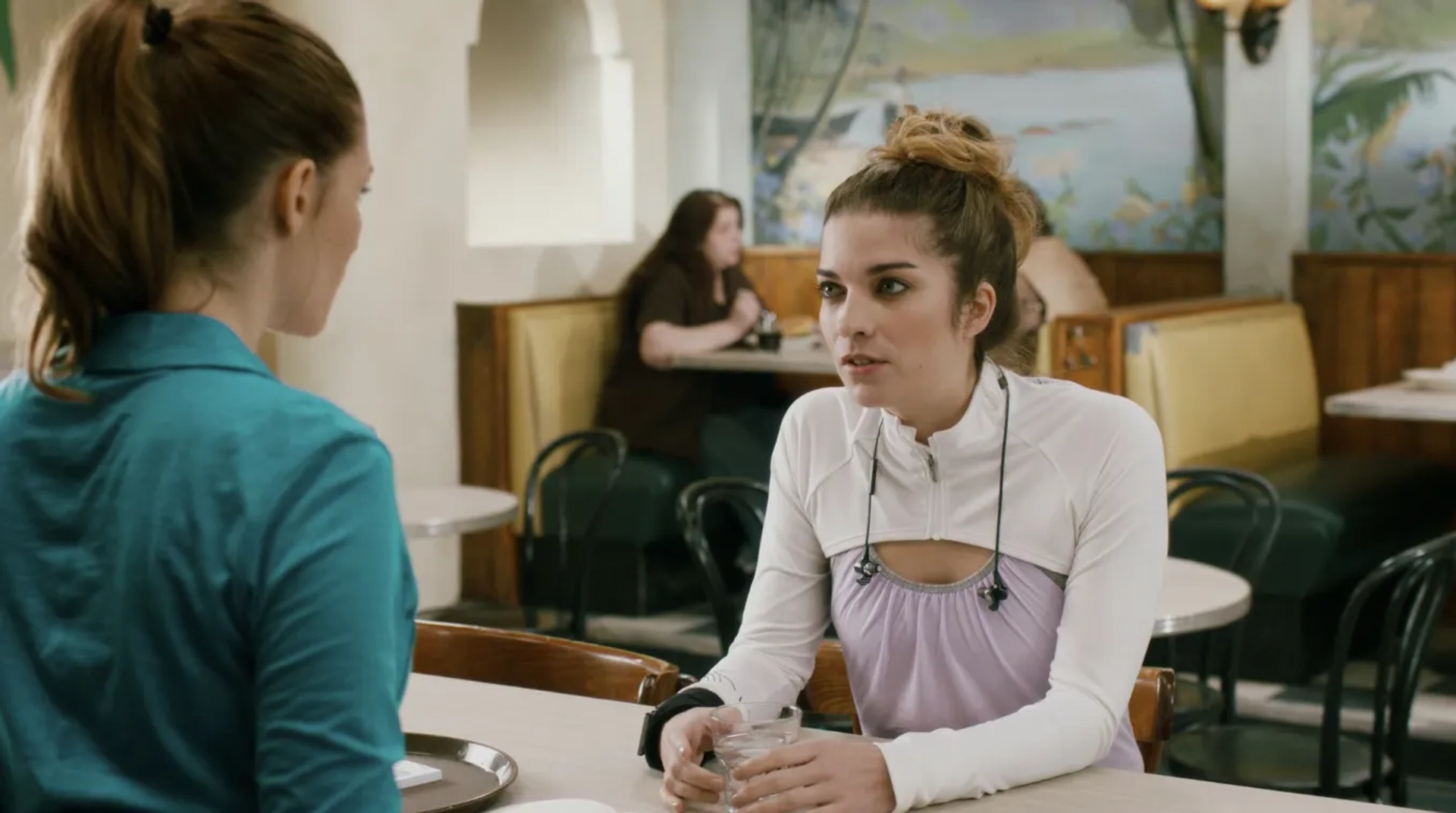 Annie Murphy and Sarah Levy in Schitt's Creek (2015)