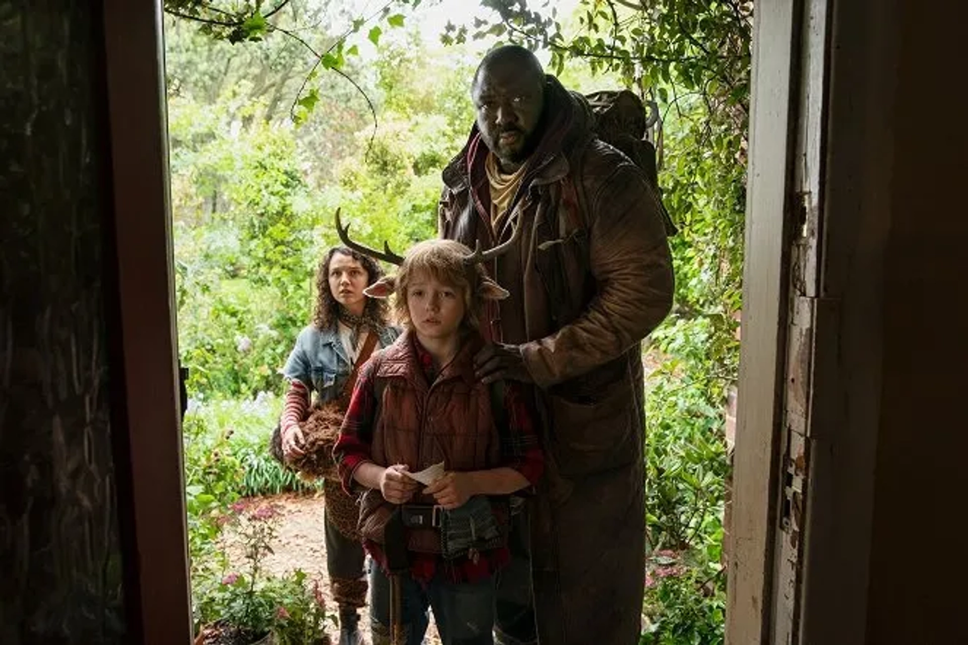 Nonso Anozie, Stefania LaVie Owen, and Christian Convery in Sweet Tooth (2021)