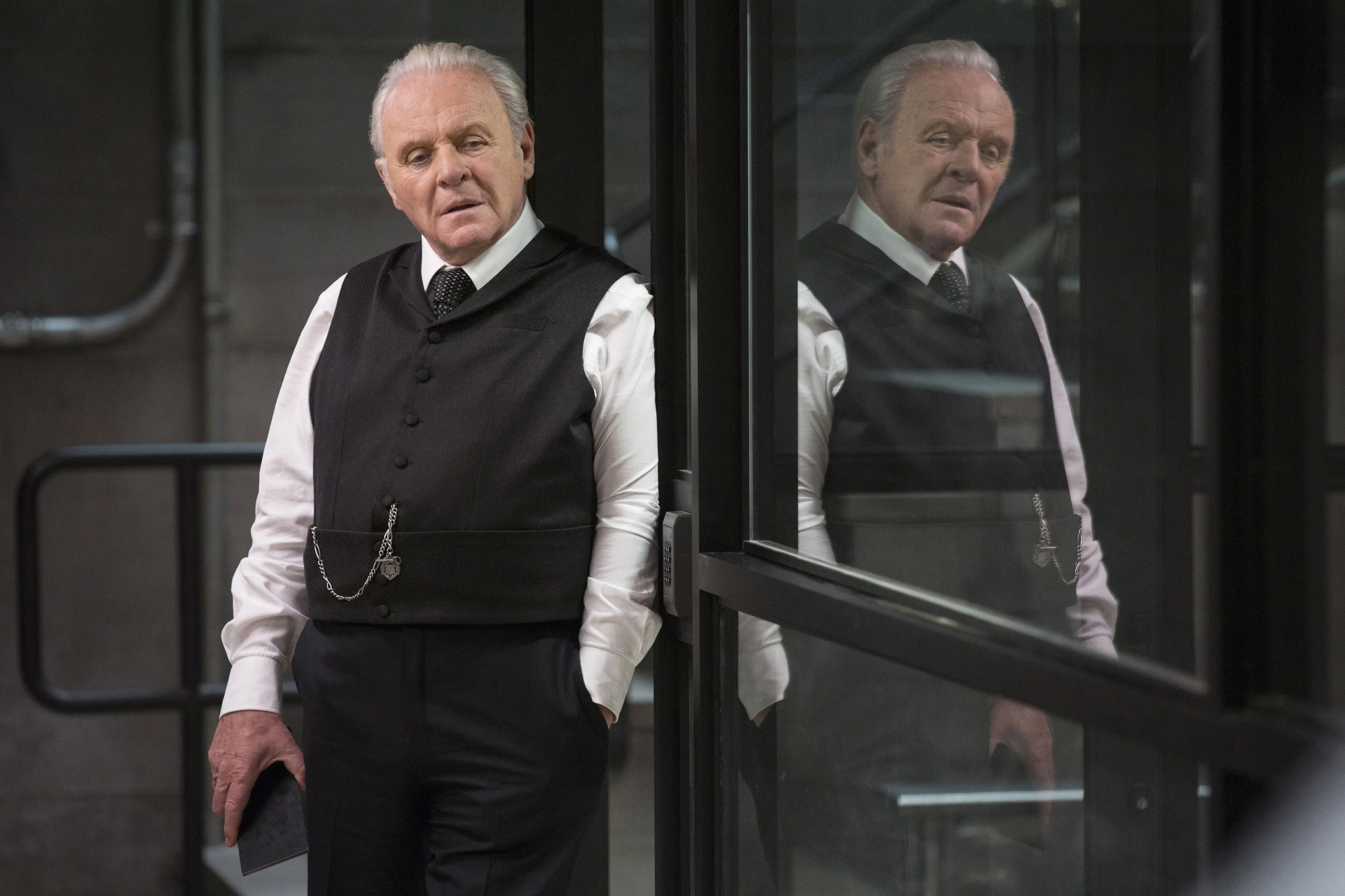 Anthony Hopkins in Westworld (2016)