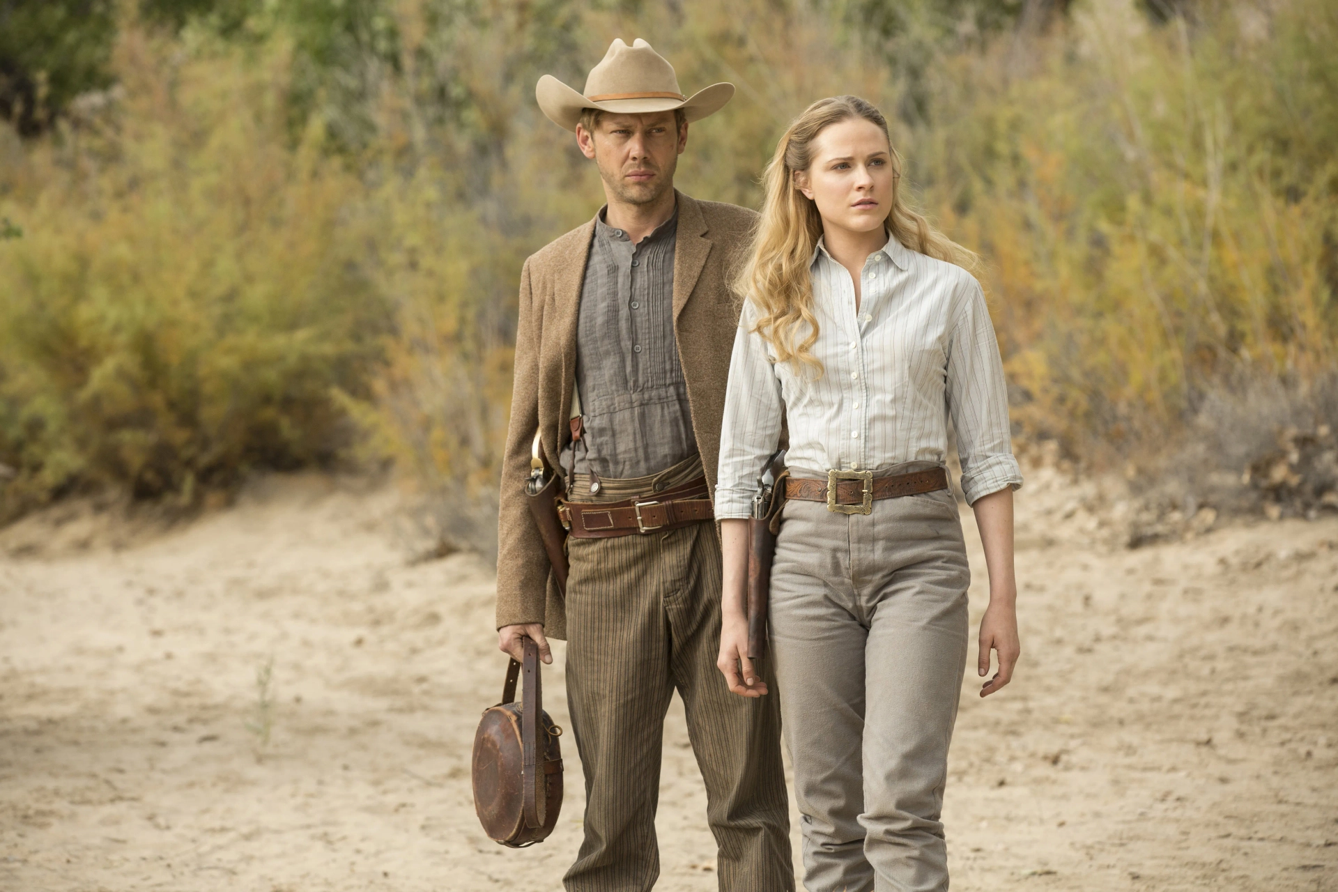 Jimmi Simpson and Evan Rachel Wood in Westworld (2016)