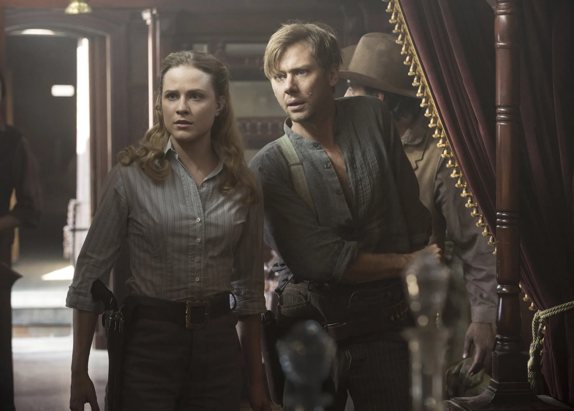 Jimmi Simpson and Evan Rachel Wood in Westworld (2016)