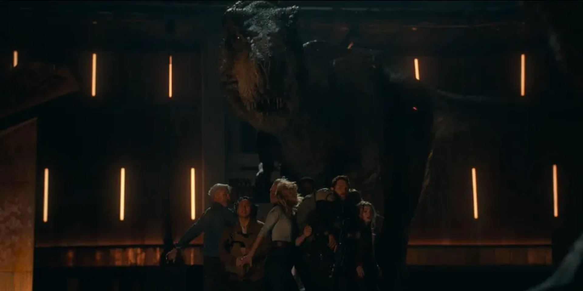 Jeff Goldblum, Laura Dern, Sam Neill, BD Wong, Bryce Dallas Howard, Chris Pratt, DeWanda Wise, and Mamoudou Athie in Jurassic World Dominion (2022)