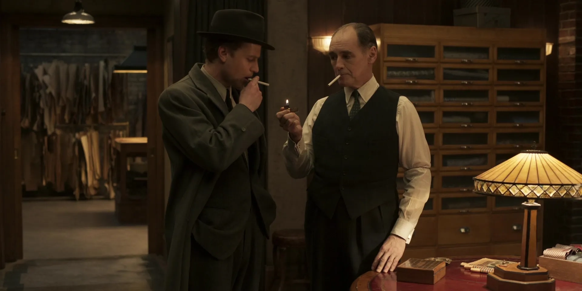 Mark Rylance and Johnny Flynn in The Outfit (2022)