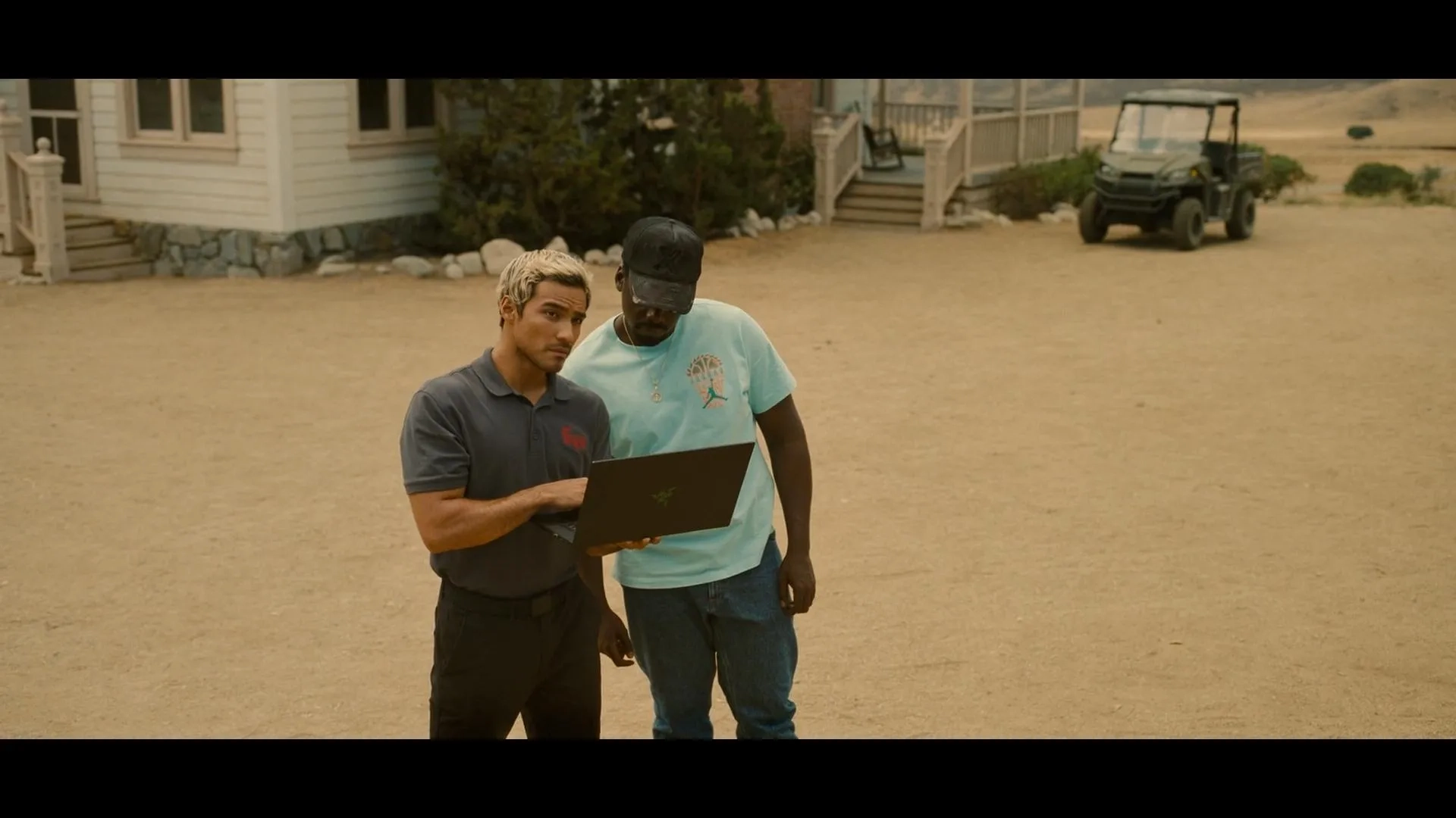 Daniel Kaluuya and Brandon Perea in Nope (2022)