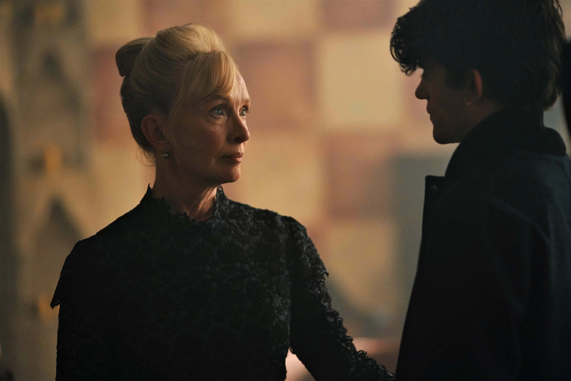 Lindsay Duncan and Edward Bluemel in A Discovery of Witches: Episode #2.4 (2021)