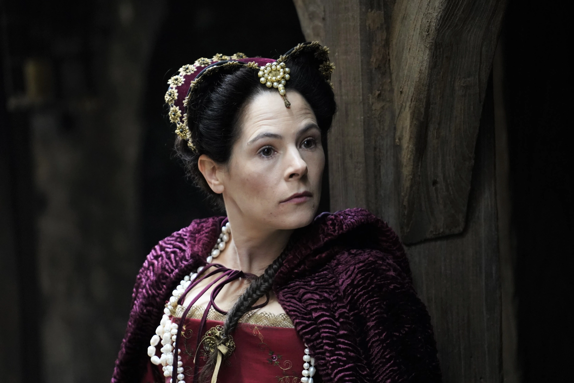 Elaine Cassidy in A Discovery of Witches: Episode #2.5 (2021)