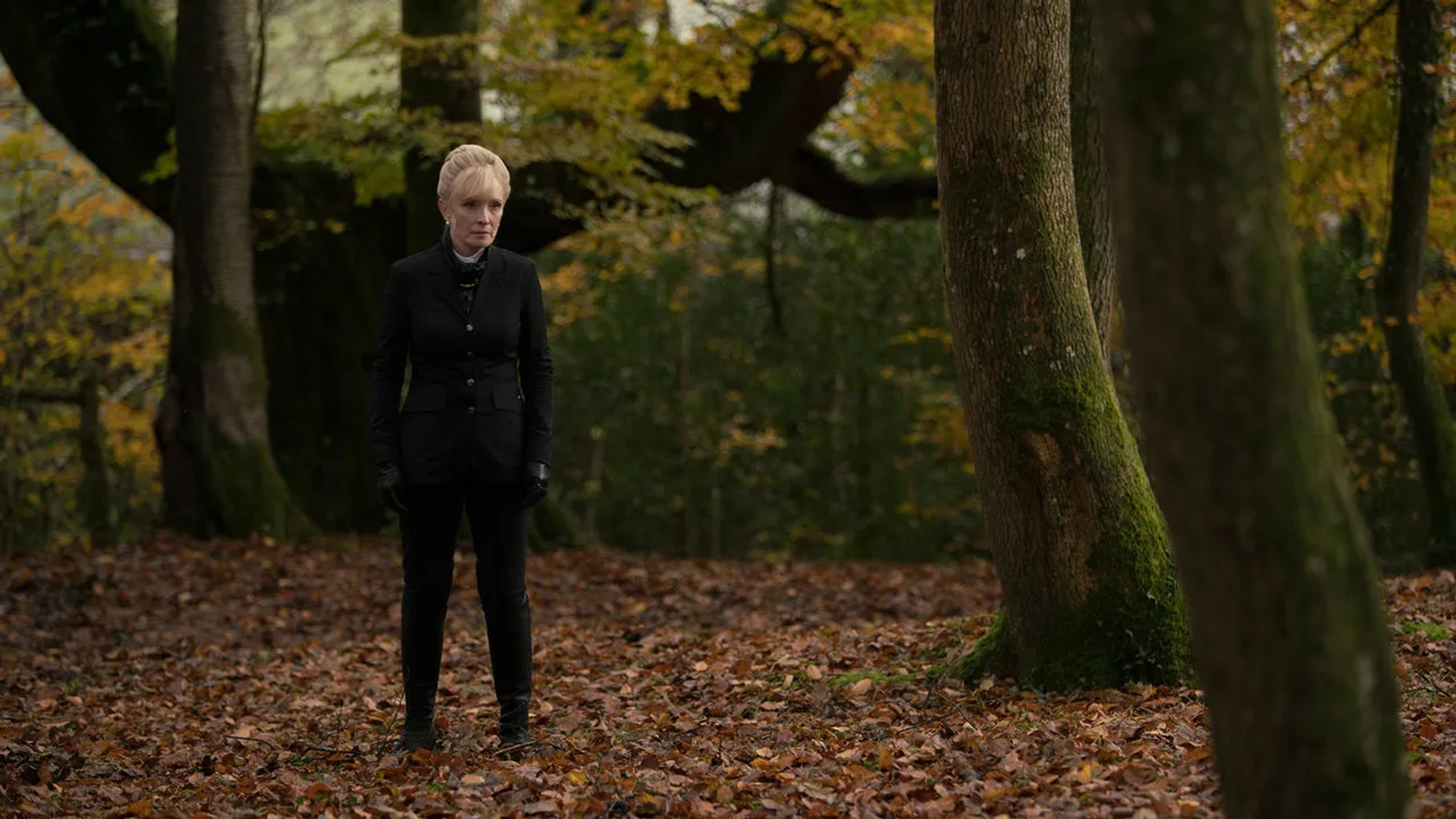 Lindsay Duncan in A Discovery of Witches (2018)