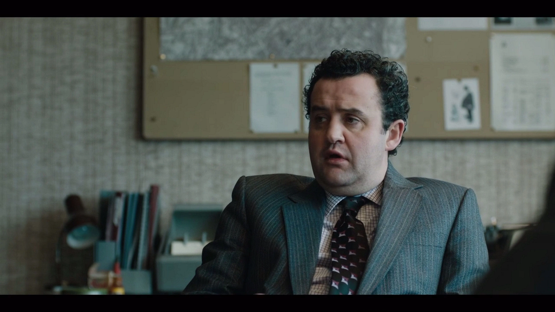 Daniel Mays in Des (2020)