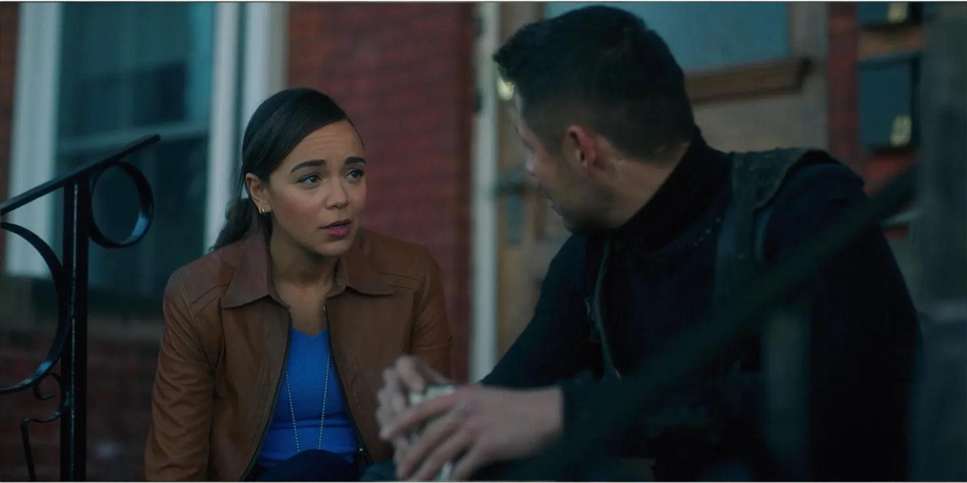 Ashley Madekwe and David Castañeda in The Umbrella Academy (2019)