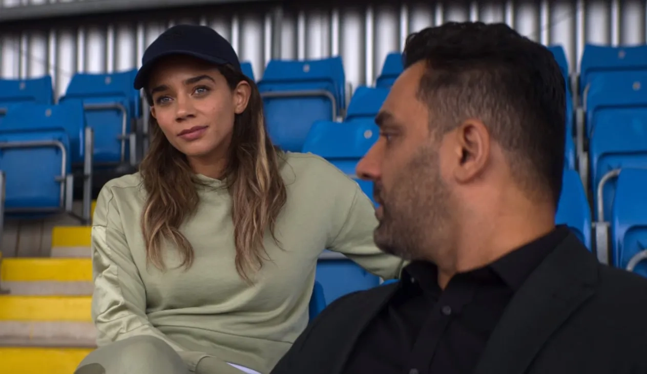 Pasha Bocarie and Hannah John-Kamen in The Stranger: Episode #1.5 (2020)