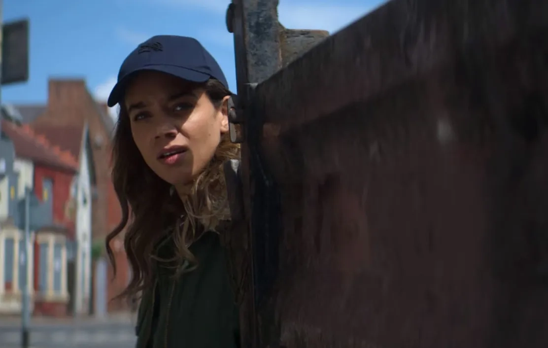 Hannah John-Kamen in The Stranger: Episode #1.5 (2020)