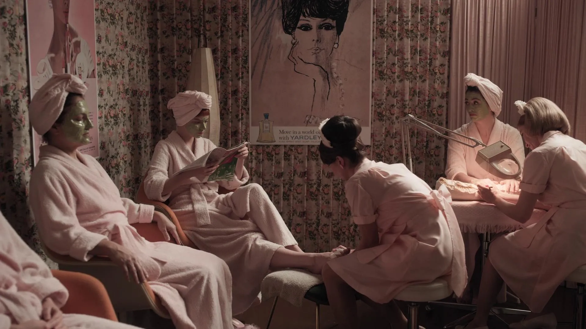 Marielle Heller and Anya Taylor-Joy in The Queen's Gambit (2020)