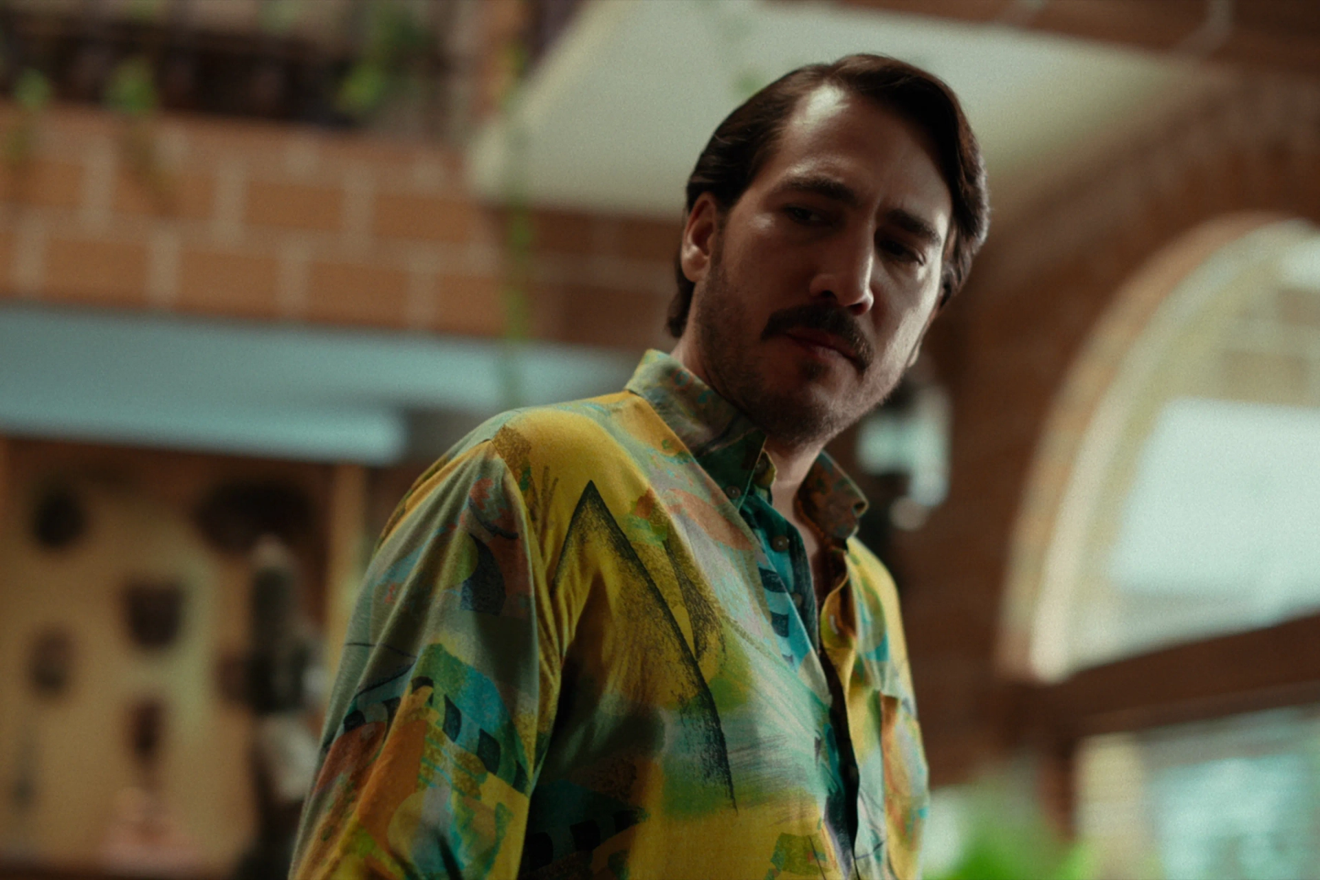 Alberto Ammann in Narcos: Mexico: Los Juniors (2021)