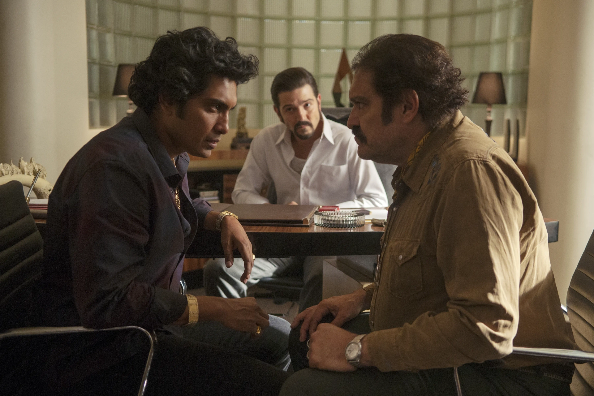 Diego Luna, Joaquín Cosio, and Tenoch Huerta in Narcos: Mexico: 881 Lope de Vega (2018)