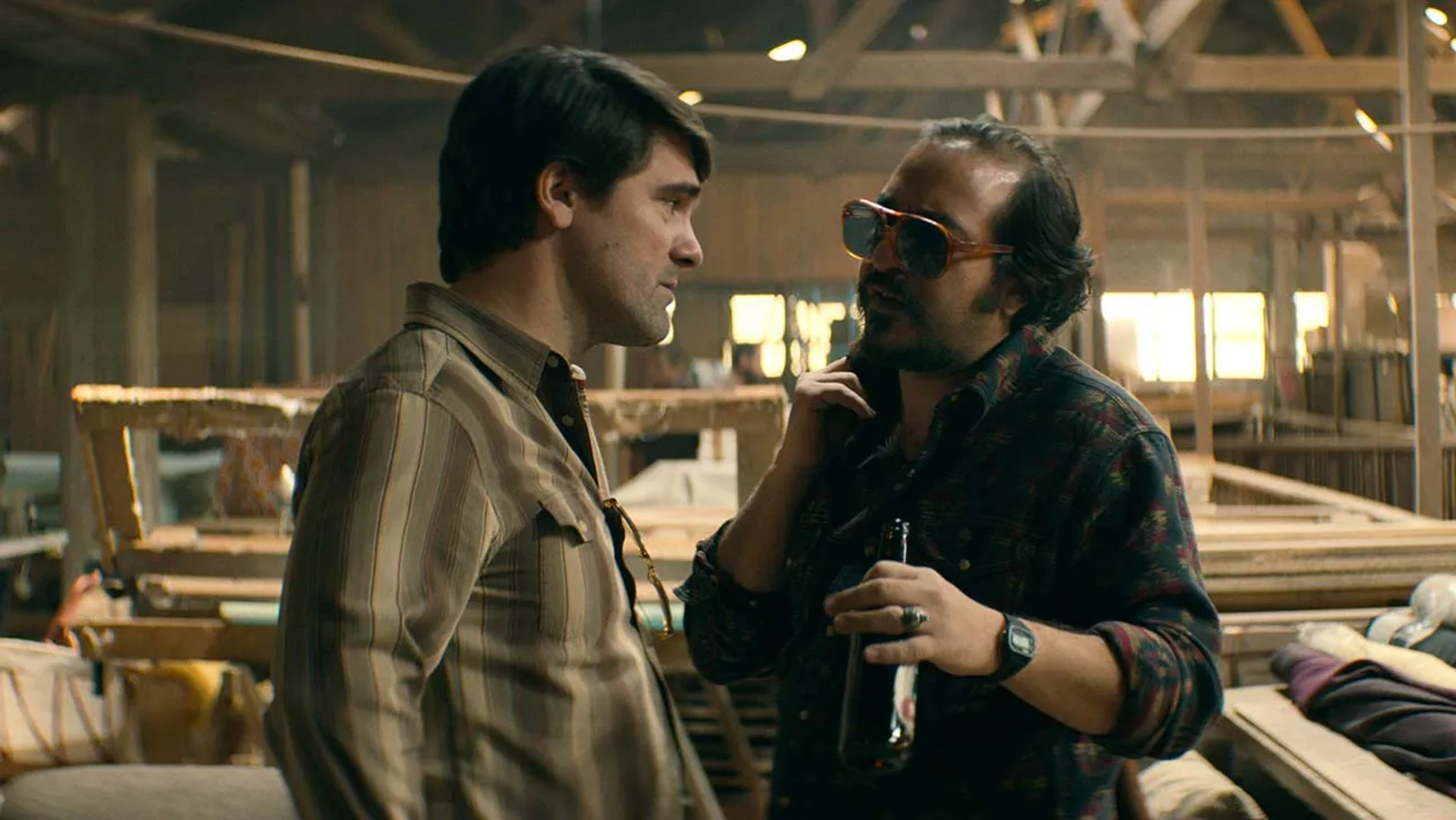 Andrés Almeida and Gorka Lasaosa in Narcos: Mexico: El Dedazo (2020)