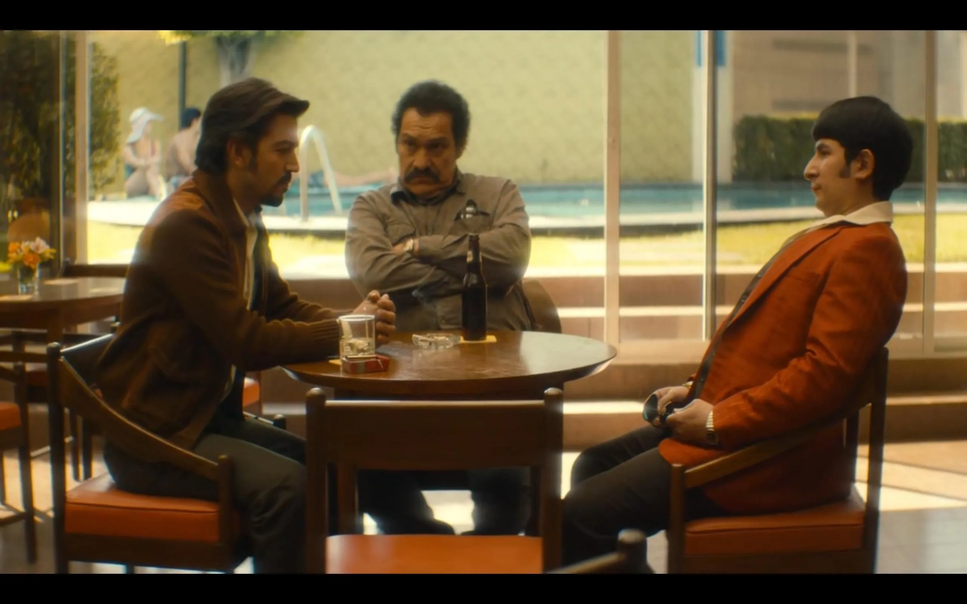 Diego Luna and Joaquín Cosio in Narcos: Mexico: Camelot (2018)