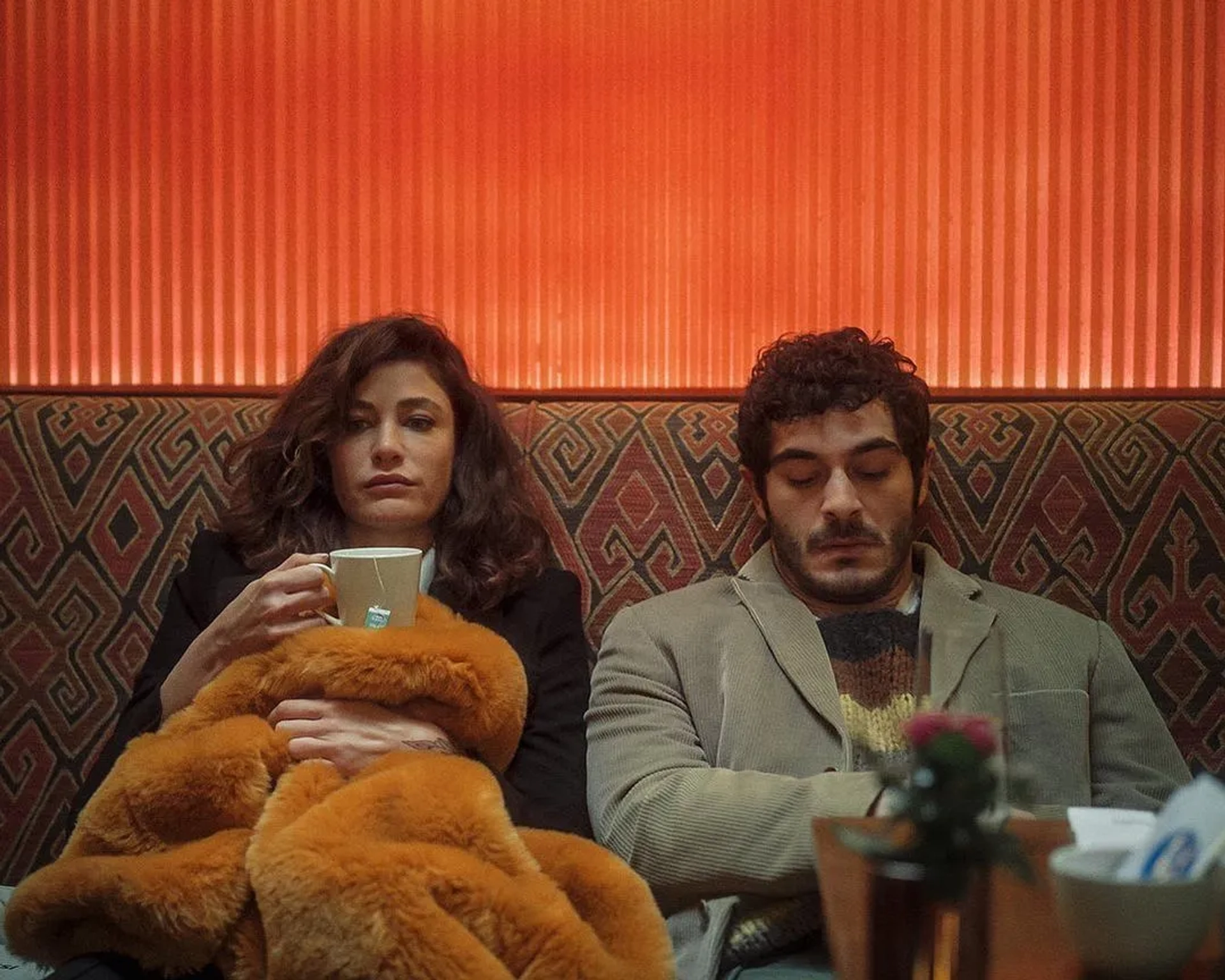 Berrak Tüzünataç and Burak Deniz in Don't Leave (2022)