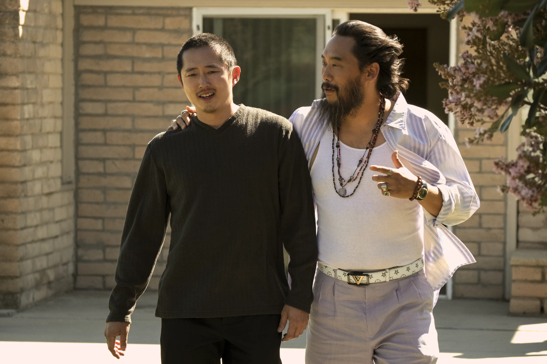 David Choe and Steven Yeun in Beef (2023)