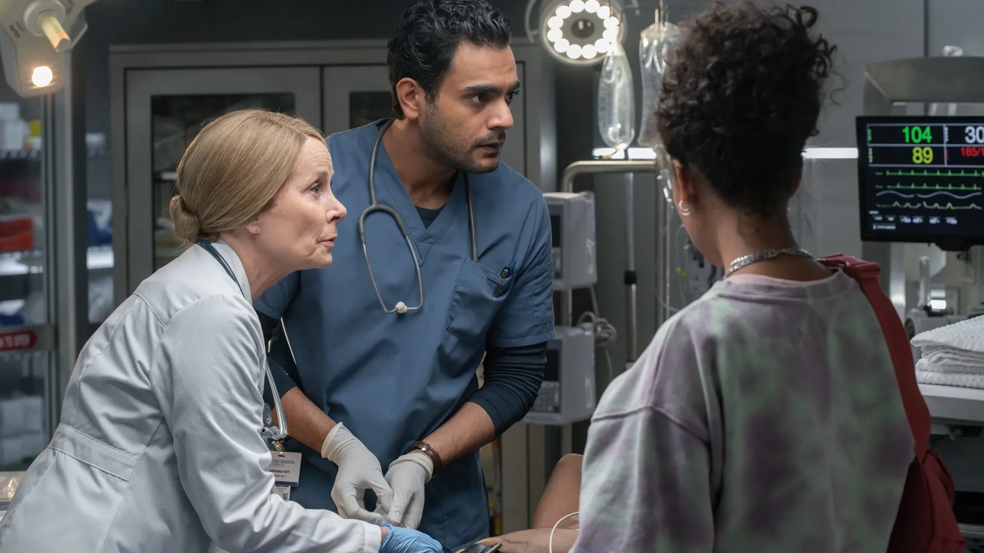 Linda E. Smith and Hamza Haq in Transplant (2020)