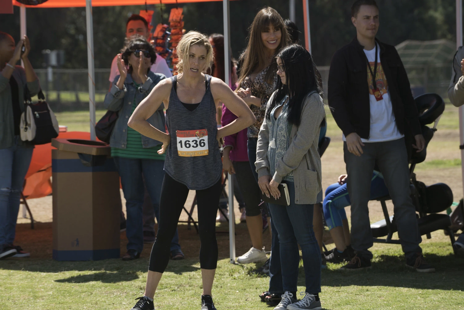 Sofía Vergara, Julie Bowen, and Ariel Winter in Modern Family (2009)