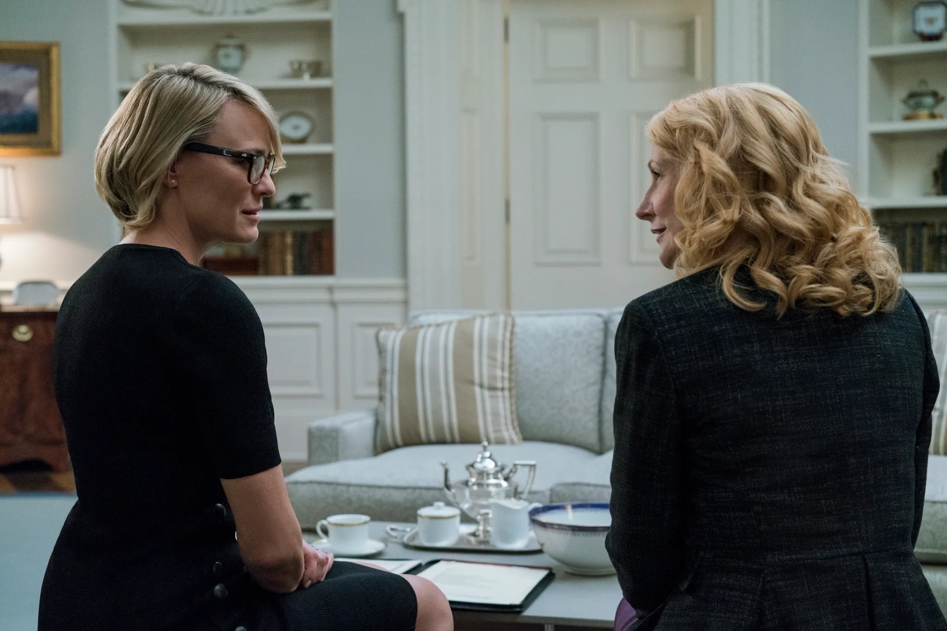 Robin Wright and Patricia Clarkson in House of Cards (2013)