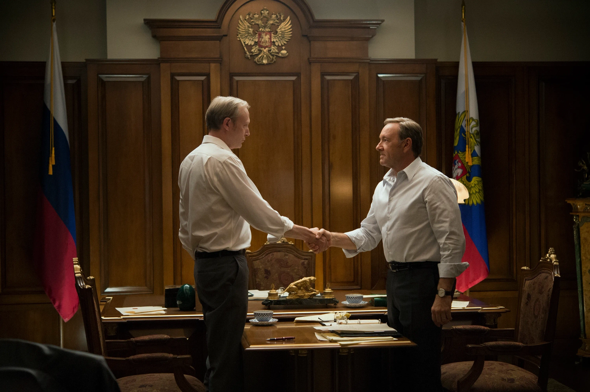 Kevin Spacey and Lars Mikkelsen in House of Cards (2013)