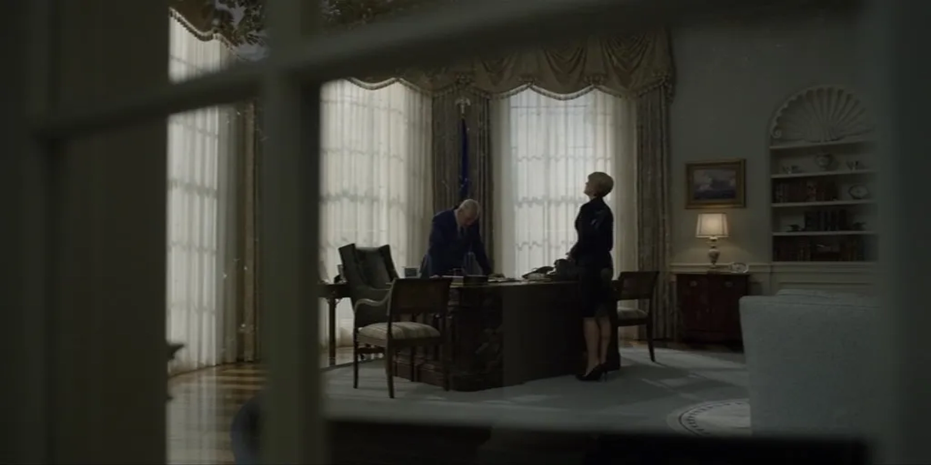 Kevin Spacey and Robin Wright in House of Cards (2013)