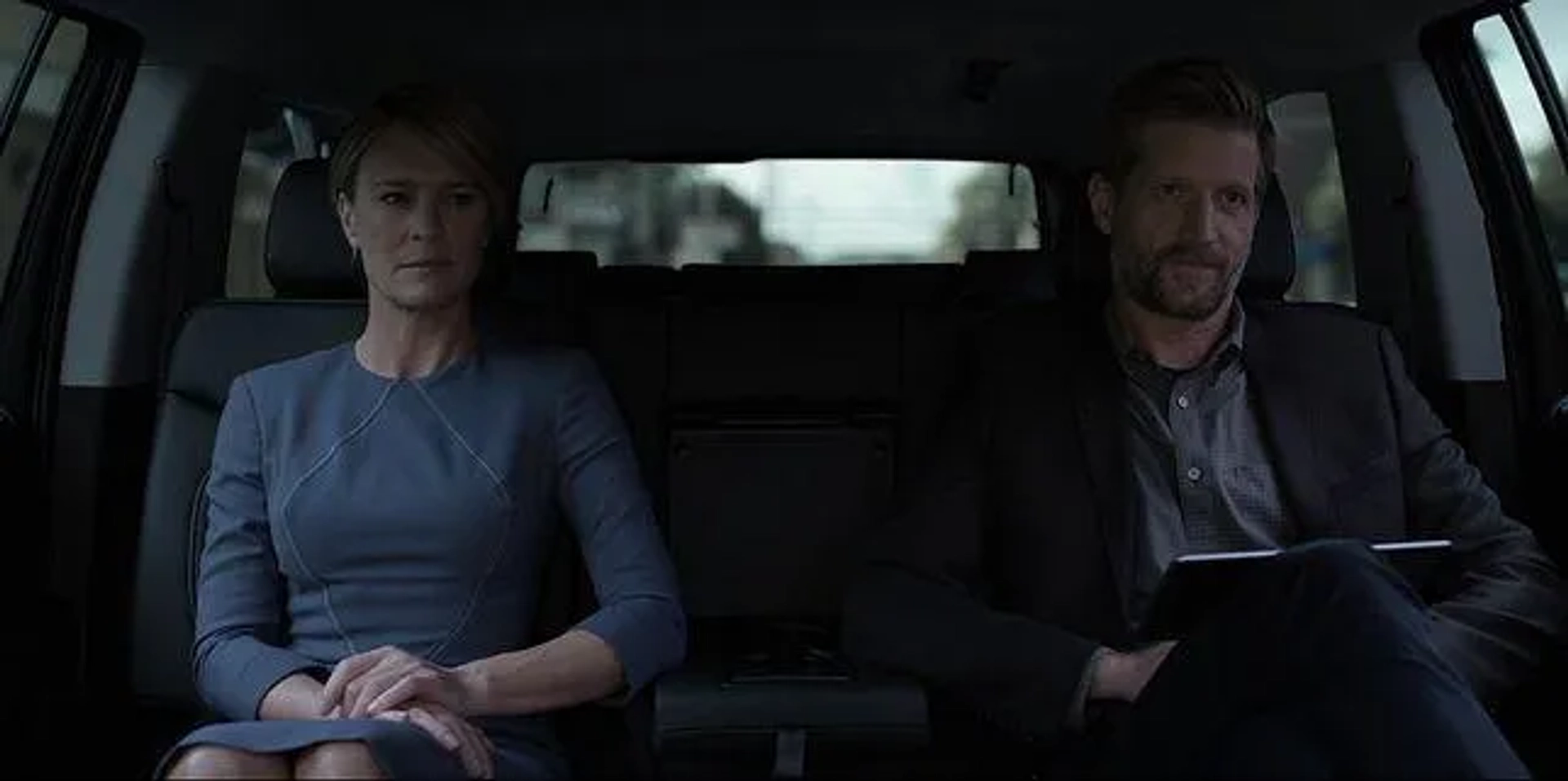 Robin Wright and Paul Sparks in House of Cards (2013)